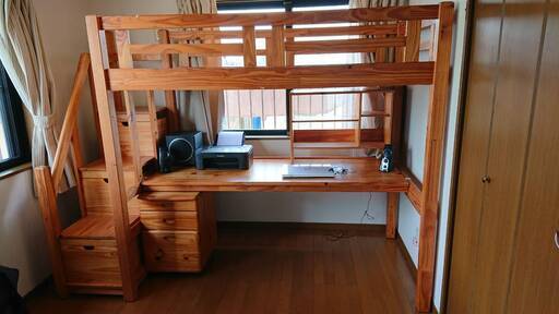 木製ロフトベッド (机付き)