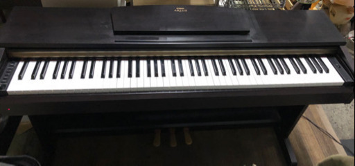 値下げしました。☆904 ヤマハ　電子ピアノ　ARIUS  YDP-161 中古品