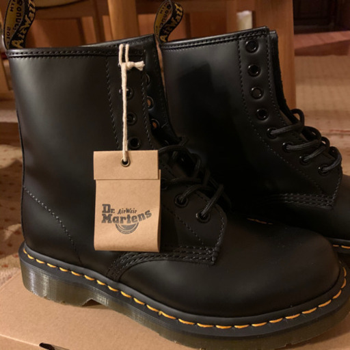 ドクターマーチン 8ホール 1460 23センチ 新品 | global.burplids.com