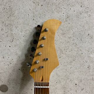 9*69 エレキギター 赤 メーカー不明 品番不明