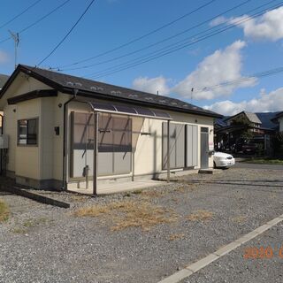 沼田市横塚町 一戸建て 50㎡ 3K 駐車スペース4台有り 【即...