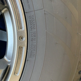 お取引中]スタッドレスタイヤ265/70R17(トヨタFJクルーザーに使用)4本 