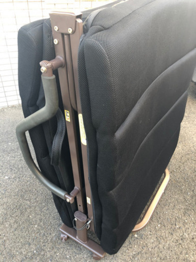 折りたたみシングルベッド2,000円