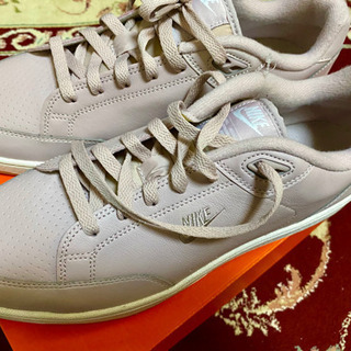 Nike Grandstand Ii ナイキ グランドスタンド スニーカー新品 ハル 谷塚の靴 バッグの中古あげます 譲ります ジモティーで不用品の処分 Nike Grandstand Ii ナイキ グランドスタンド スニーカー新品 ハル 谷塚の靴 バッグの中古あげます 譲ります ジモティーで不用品の処分