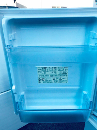 111番 シャープ✨ノンフロン冷凍冷蔵庫✨SJ-14X-W‼️