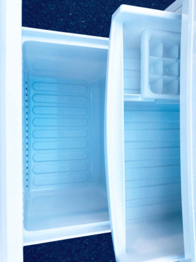 121番 シャープ✨ノンフロン冷凍冷蔵庫✨SJ-714-W‼️
