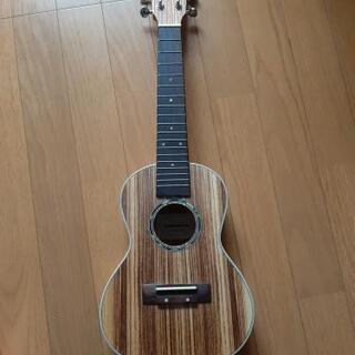 ukulele ウクレレ playtech