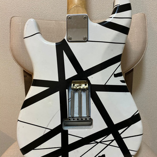 ヴァン・ヘイレン フランケン 白黒 Suhr ハムバッカー