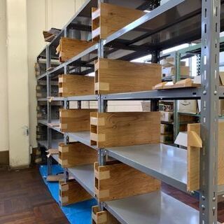 ★値下げ★【引き取りに来れる方限定】スチール製の棚☆☆組み立て済み☆☆