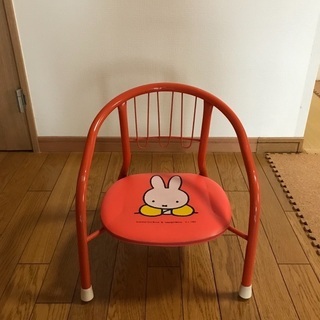 子供の椅子