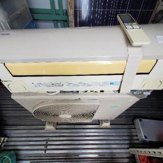 東芝エアコン　RAS-402UDR 2010年製