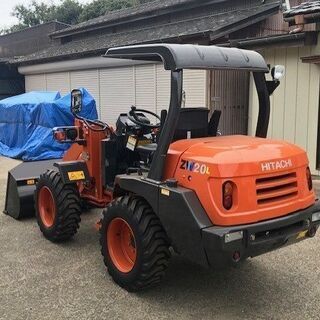 即納可！ 日立建機 ホイールローダー ZW20L