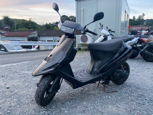 オートショップable 02092906S スズキ アドレスV100 黒 関東圏内 即日配送 激安配送料金3000円〜。 他にも多数出品中！！オートショップableで検索♩ 修理や買取も可能です！クレジット分割、代引き支払い可能！平均在庫日数3日 業者卸にも