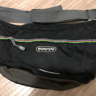 【ネット決済・配送可】Bianchi SPORT ショルダーバッグ