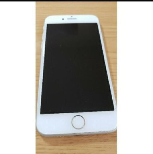 中古 極美品シムフリーiPhone8 64シルバーバッテリー89% ランクA