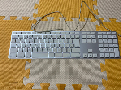 apple アップルキーボード 有線