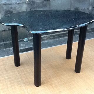 【いいかも】鉄製4本脚 黒テーブル H70㎝ 作業机 店舗で使用...