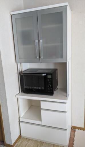 ニトリ　キッチンボード　食器棚