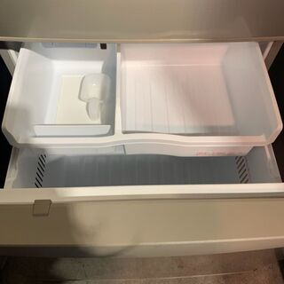 値下げ！急募！2016年式、4面、冷凍、冷蔵庫、渋谷駅前に取りに来れる方