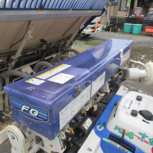 イセキ 4条植え 田植機 PQ4DUF 施肥機 8.8馬力