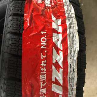 新品スタッドレス　155 /65R14 VRX