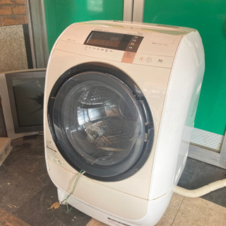 12/26確約済み】2015年製 日立 9.0kg ドラム式洗濯乾燥機【左