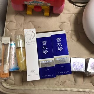 新品未使用品 化粧水等 おまとめ 薬用雪肌精 化粧水 140ｍｌ 2本セット