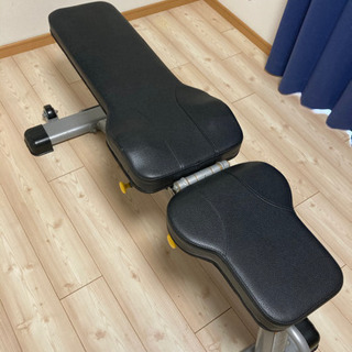 タフスタッフ　マルチベンチCDM400