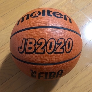 バスケットボール(7号)公認球2000円でお譲りします