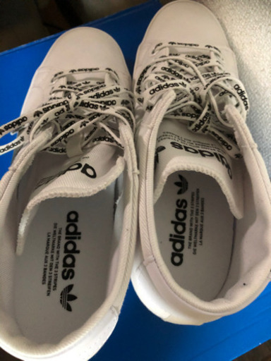 Adidas アディダス スニーカーインヒール24 5cm あや札幌在住 千歳の靴 バッグの中古あげます 譲ります ジモティーで不用品の処分