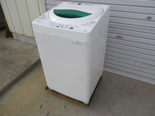 東芝 全自動洗濯機 ５㎏ ピュアホワイト AW-605 ２０１２年 美品  無料配送（つくば市から２０キロまで）