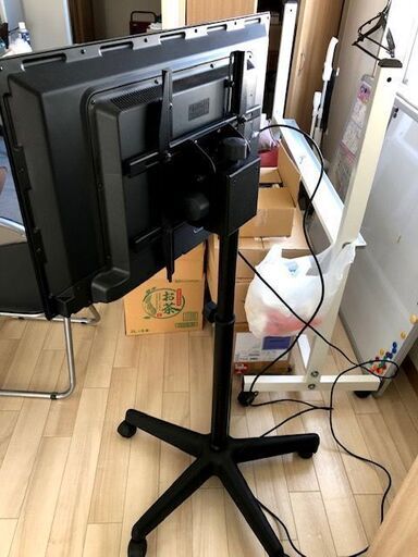 テレビスタンド キャスター付き 美品 Yanjii 沼津のテレビ その他 の中古あげます 譲ります ジモティーで不用品の処分