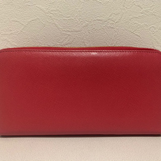 PRADA（プラダ）長財布