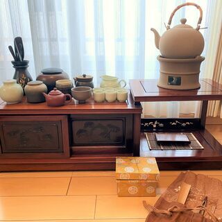 中国棚　飾り棚　茶棚　＆　中国茶器セット　台湾仕入れ
