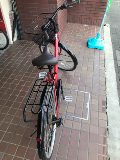 26インチ　軽快車　外装6段変速付き　レッド