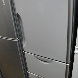 2013年製 日立（HITACHI) ３ドア冷凍冷蔵庫 R-S270DMV 自動製氷付き