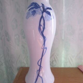 Fukugawa Porcelain Vase