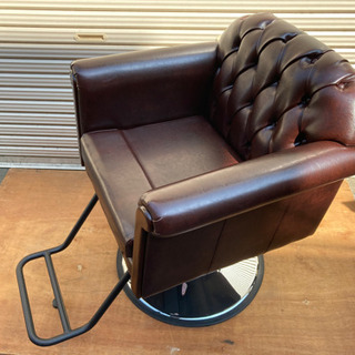 【中古】ビューティガレージ 『スタイリングチェア WINDSOR（ウインザー）ブラウン』