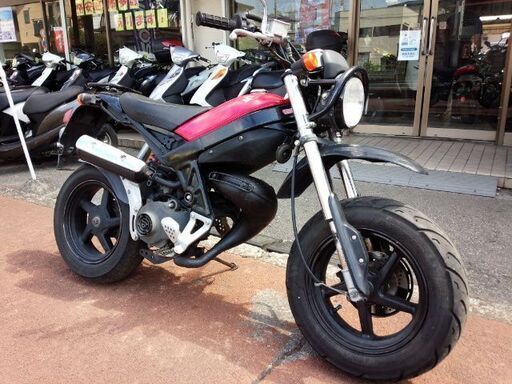NO.3453　ストリートマジック５０Ｓ　２サイクルエンジン　オートマ車　セル付き　７．２馬力　レッド　☆彡