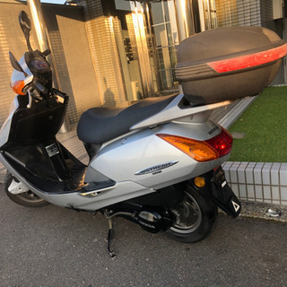 原付2種 HONDA ストリーム 125 珍車 リアBOX付き開閉でき鍵あり 原付2種 HONDA ストリーム 125 珍車 リアBOX付き開閉でき鍵あり 【公式