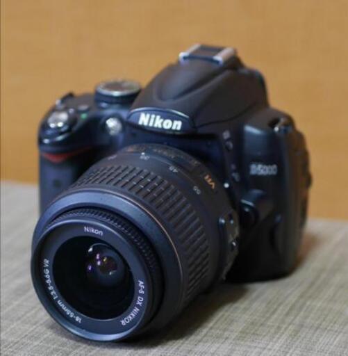 【受渡予定有】Nikon D5000 手振れ補正機能付きレンズキット　ケーブルレリーズも