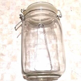 【美品】ガラス　保存瓶　キャニスター