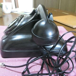 昔懐かしい電電公社時代の電話機