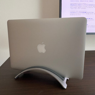 Macbook pro2015【美品・公式のスタンド付きです】