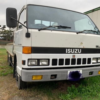 ISUZU エルフ　250  平ボディ