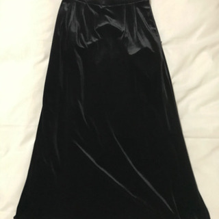 黒　ベロア調　ロングスカート