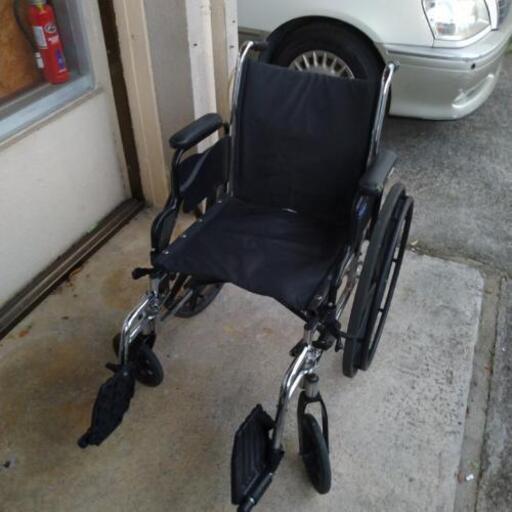 車椅子　２