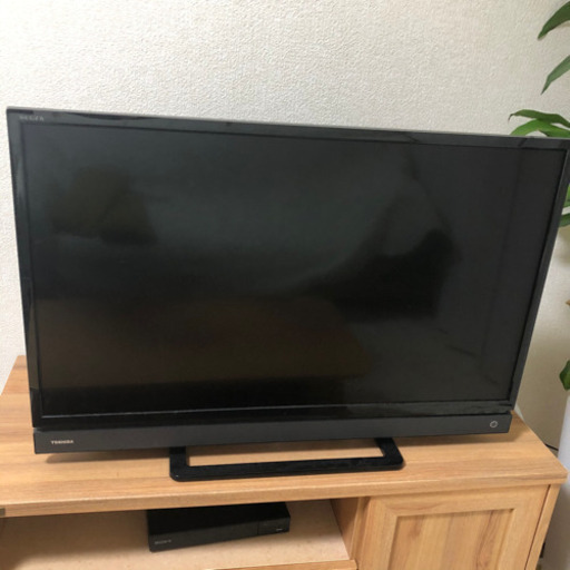 ■ TOSHIBA 東芝 32S20 32型液晶テレビ REGZA レグザ 2016年製 リモコン付