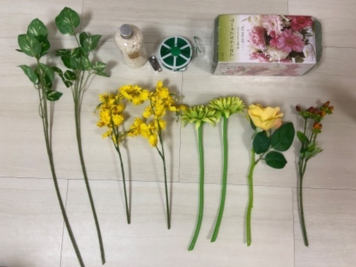 造花セットフラワーアレンジメント花瓶 シンプル 神崎川のその他の中古あげます 譲ります ジモティーで不用品の処分 造花セットフラワーアレンジメント花瓶 シンプル 神崎川のその他の中古あげます 譲ります ジモティーで不用品の処分