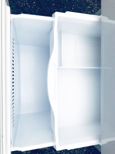 ‼️大容量‼️265番 日立✨ノンフロン冷凍冷蔵庫✨R-S30CMV‼️